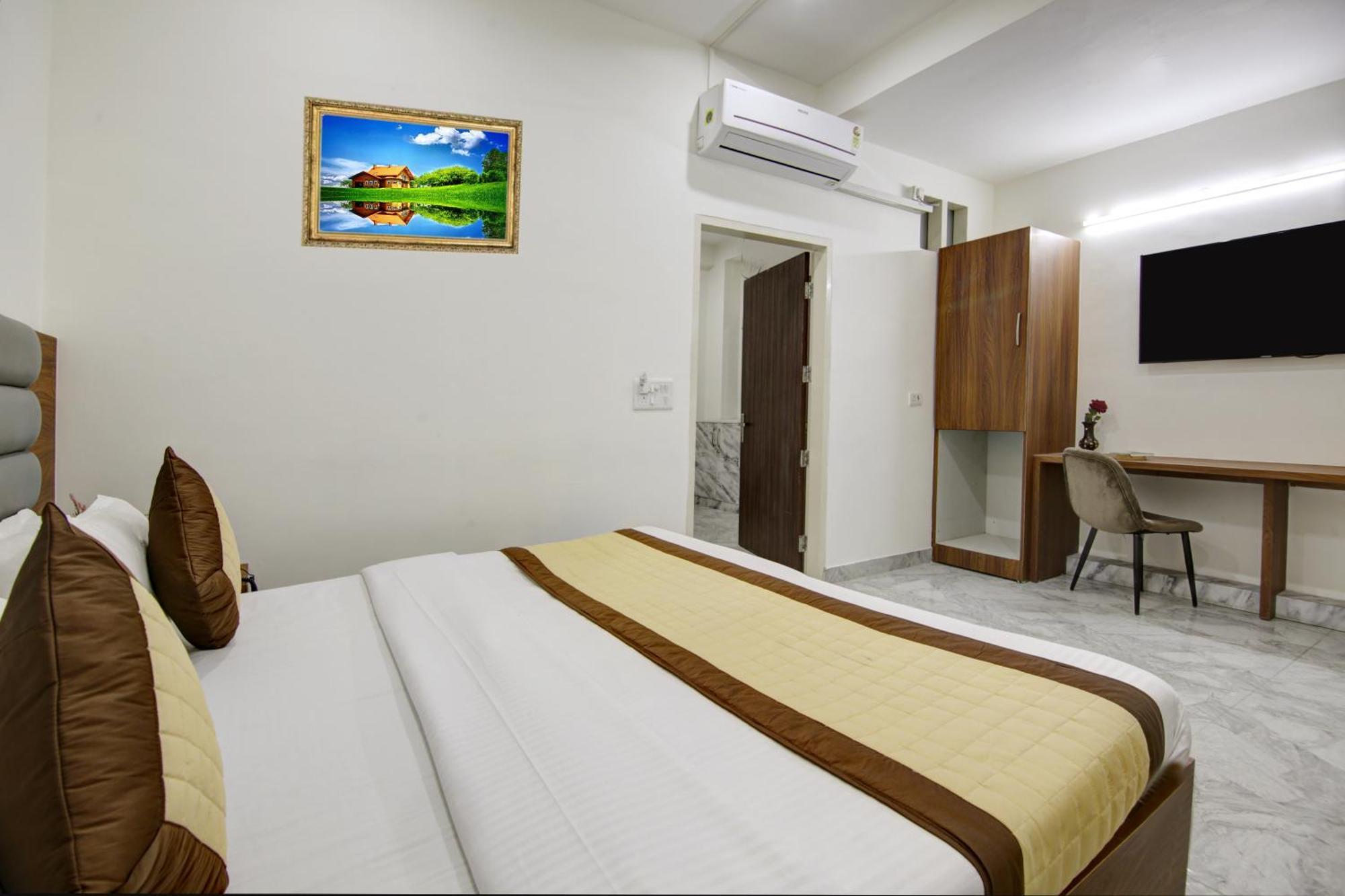 Hotel S B Inn - Near New Delhi Railway Station Paharganj Zewnętrze zdjęcie